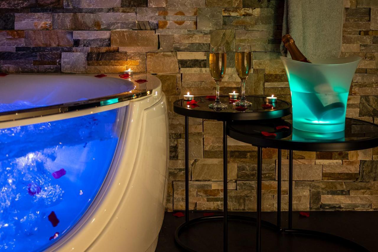 Cocon Relax - Jacuzzi - Cinema Apartment Montbeliard Ngoại thất bức ảnh