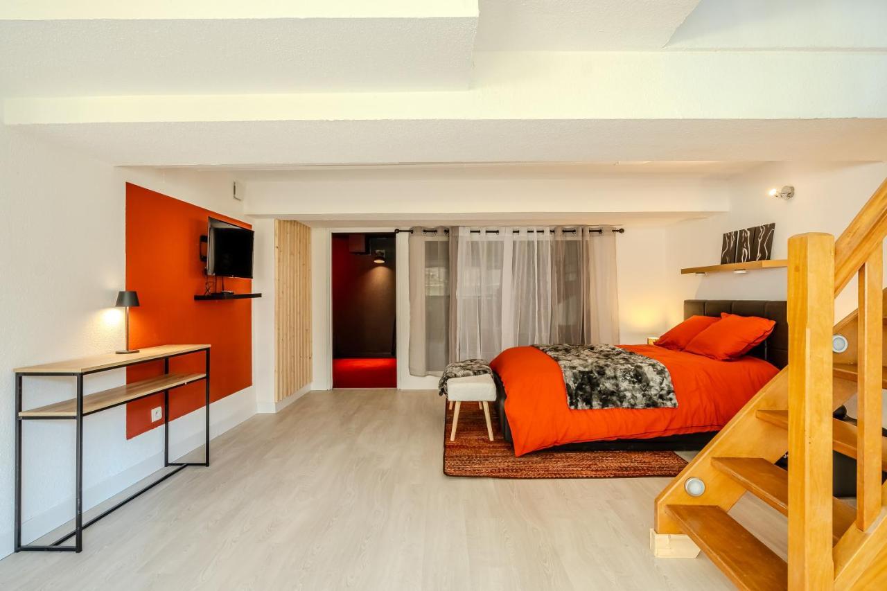 Cocon Relax - Jacuzzi - Cinema Apartment Montbeliard Ngoại thất bức ảnh