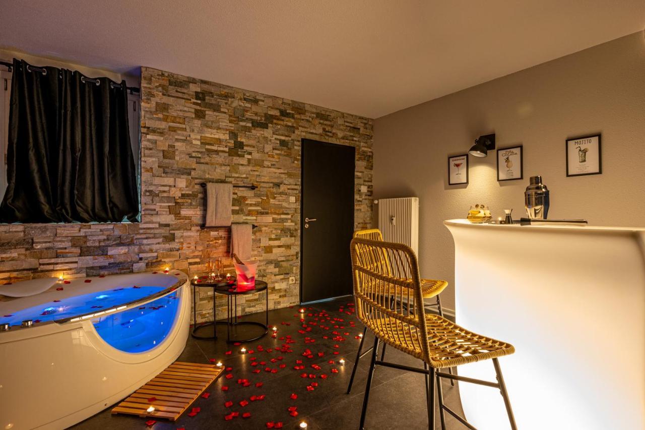 Cocon Relax - Jacuzzi - Cinema Apartment Montbeliard Ngoại thất bức ảnh